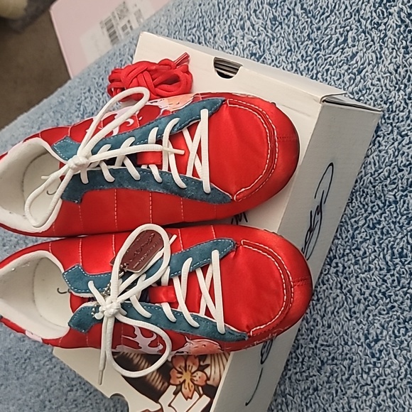 Ed hardy shoes - Picture 3 of 5